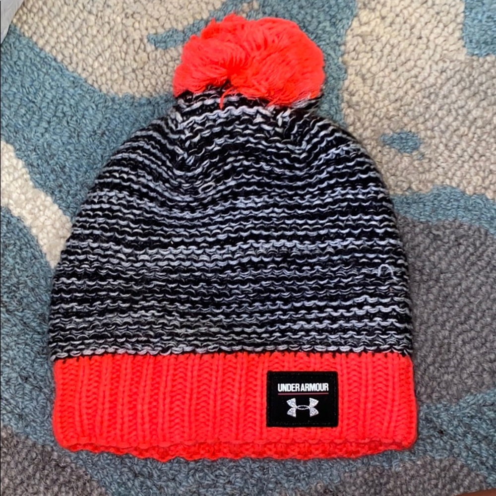 Under Armour beanie